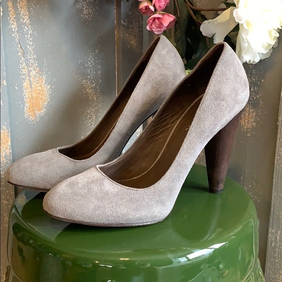 Cole Haan Grey Suede Wood Heels๐บ - Picture 1 of 12